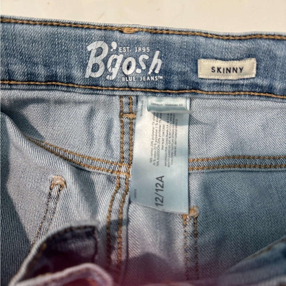 Osh Kosh Bโgosh skinny jeans sz12